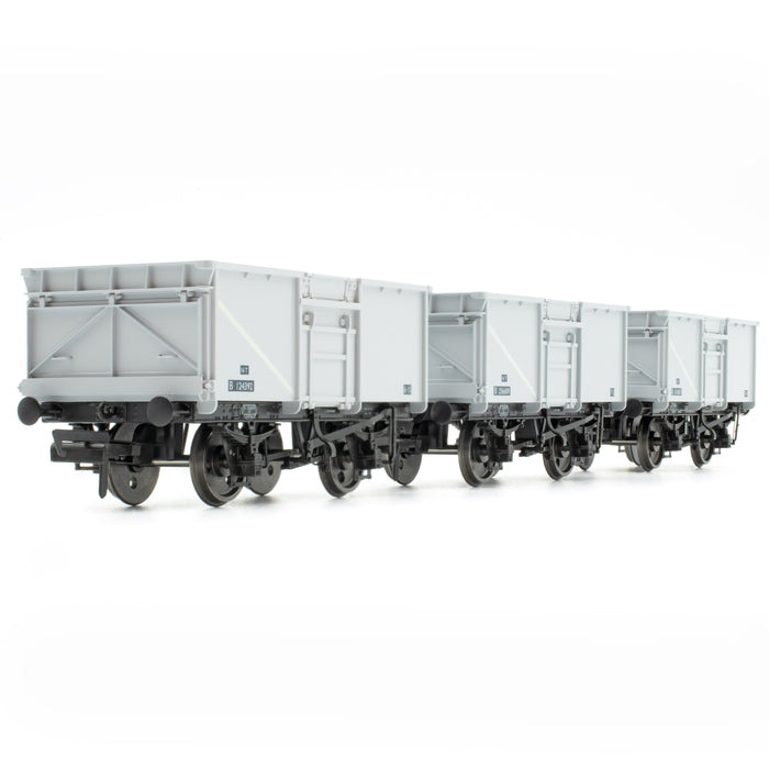 BR 16T Mineral - 1/108 - BR Freight Grey (Original text on black panels) - Pack B